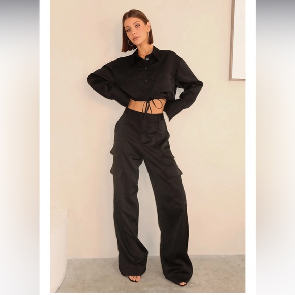 NWT Noli Shop Milan Satin Cargo Pants - Picture 6 of 14